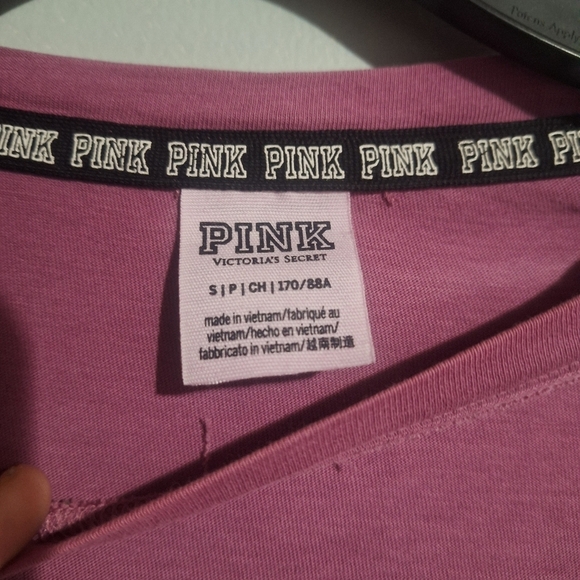 PINK Victoria's Secret Long Sleeve Tee in Mauve with Black Accents - Picture 5 of 5